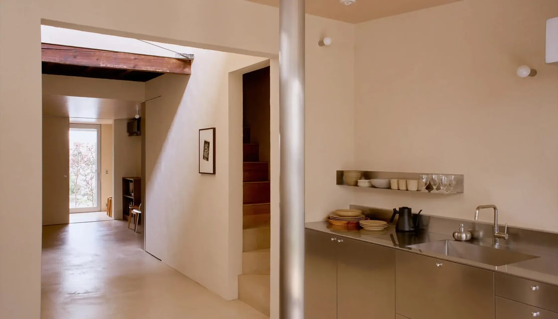 top_room-kv